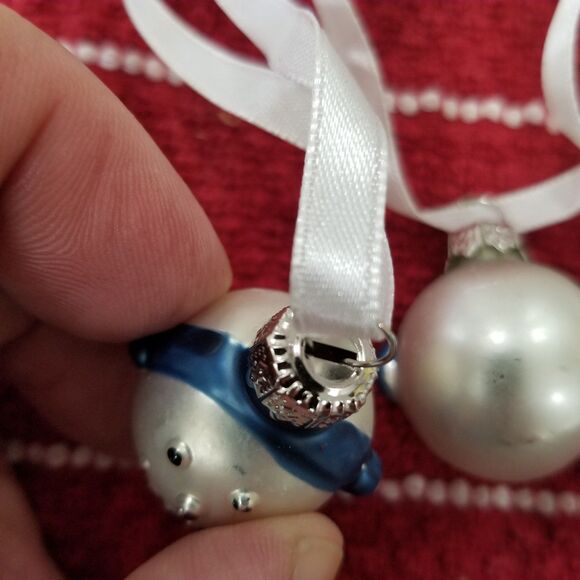 Small assorted snowman blown glass ornaments about 1" 14 count - Picture 5 of 11